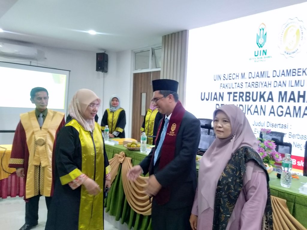 doktor pertama uin bukittinggi