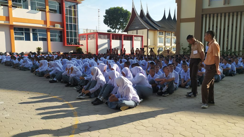 tertib lalu lintas