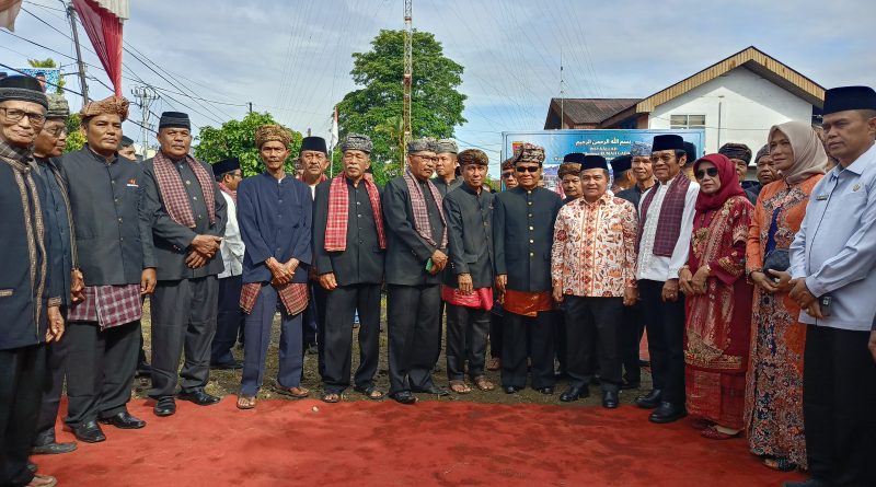 Peletakan Batu Pertama Menandai Dimulainya Pembangunan Rumah Gadang Caniago Lubuk Basung