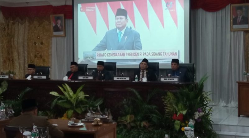Rapat Paripurna Pidato Kenegaraan Presiden RI dalam Rangka HUT ke-80 Kemerdekaan RI di DPRD Bukittinggi