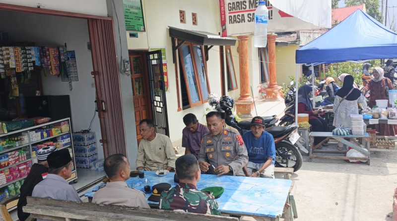 Akp Saherman Jalin Silaturahmi dengan Warga dan Tokoh Masyarakat Usai Acara Magek Saondoh