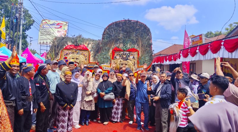Meriah ! Festival Seni Nagari Tabek Panjang – Limo Art Show Disambut Antusias Warga, Tamu Malaysia Ikut Hadir